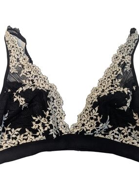 Wacoal Bra Womens Black Embrace Lace Wire Free Floral Lace Bralette Size 38